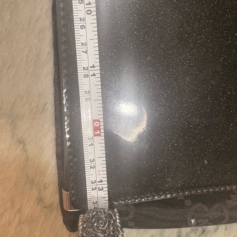 Gucci Black Clutch with Gold Buckle - Picture 8 of 10